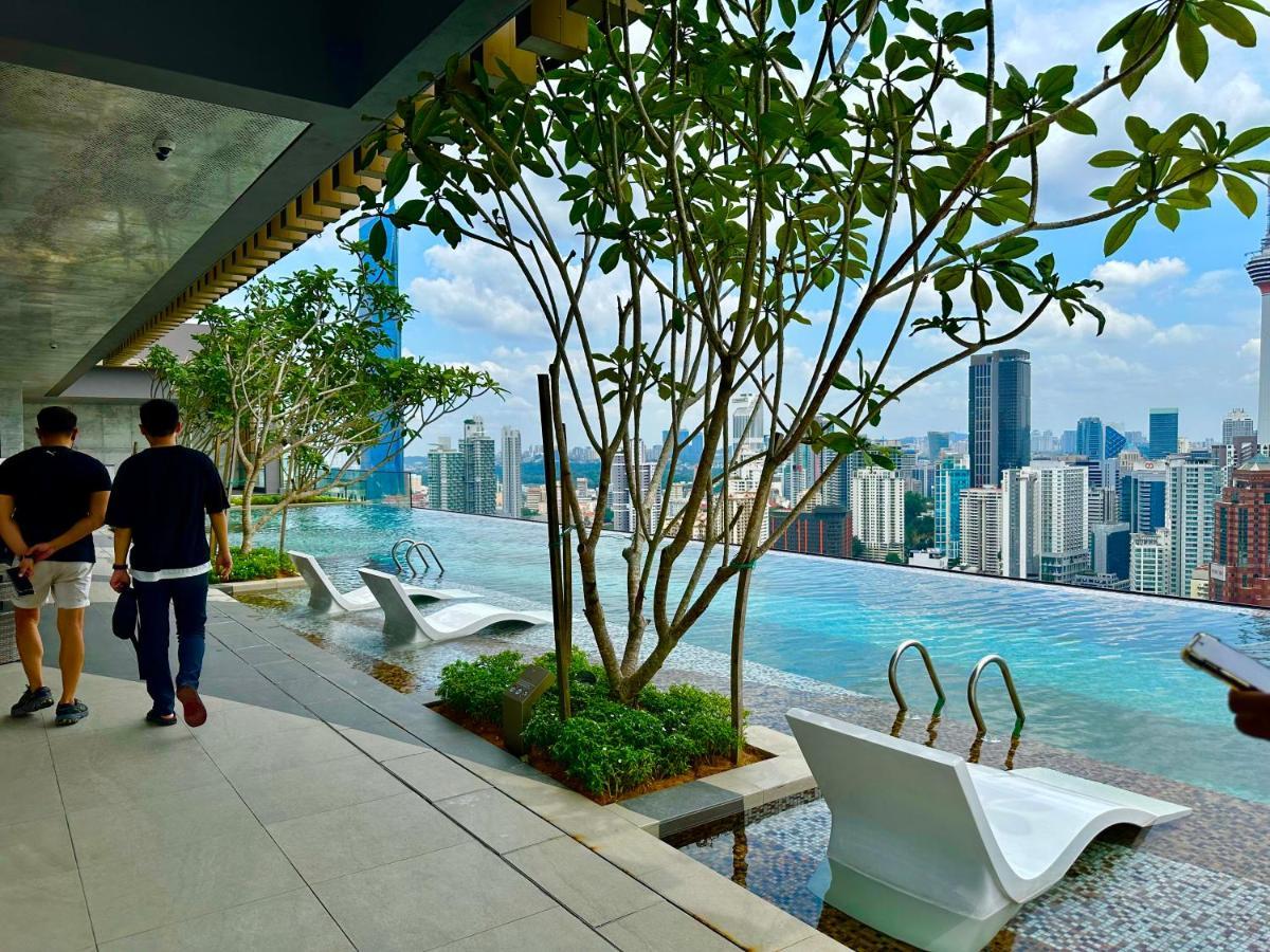 Crystal Suites At Axon Residence Near Pavilion 쿠알라룸푸르 외부 사진