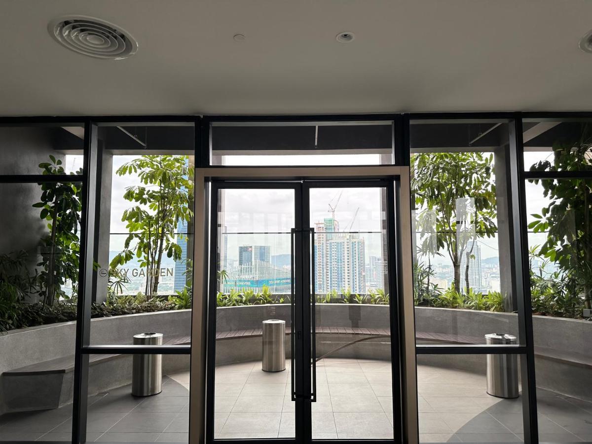 Crystal Suites At Axon Residence Near Pavilion 쿠알라룸푸르 외부 사진
