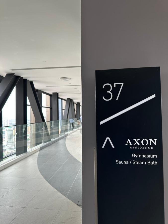 Crystal Suites At Axon Residence Near Pavilion 쿠알라룸푸르 외부 사진