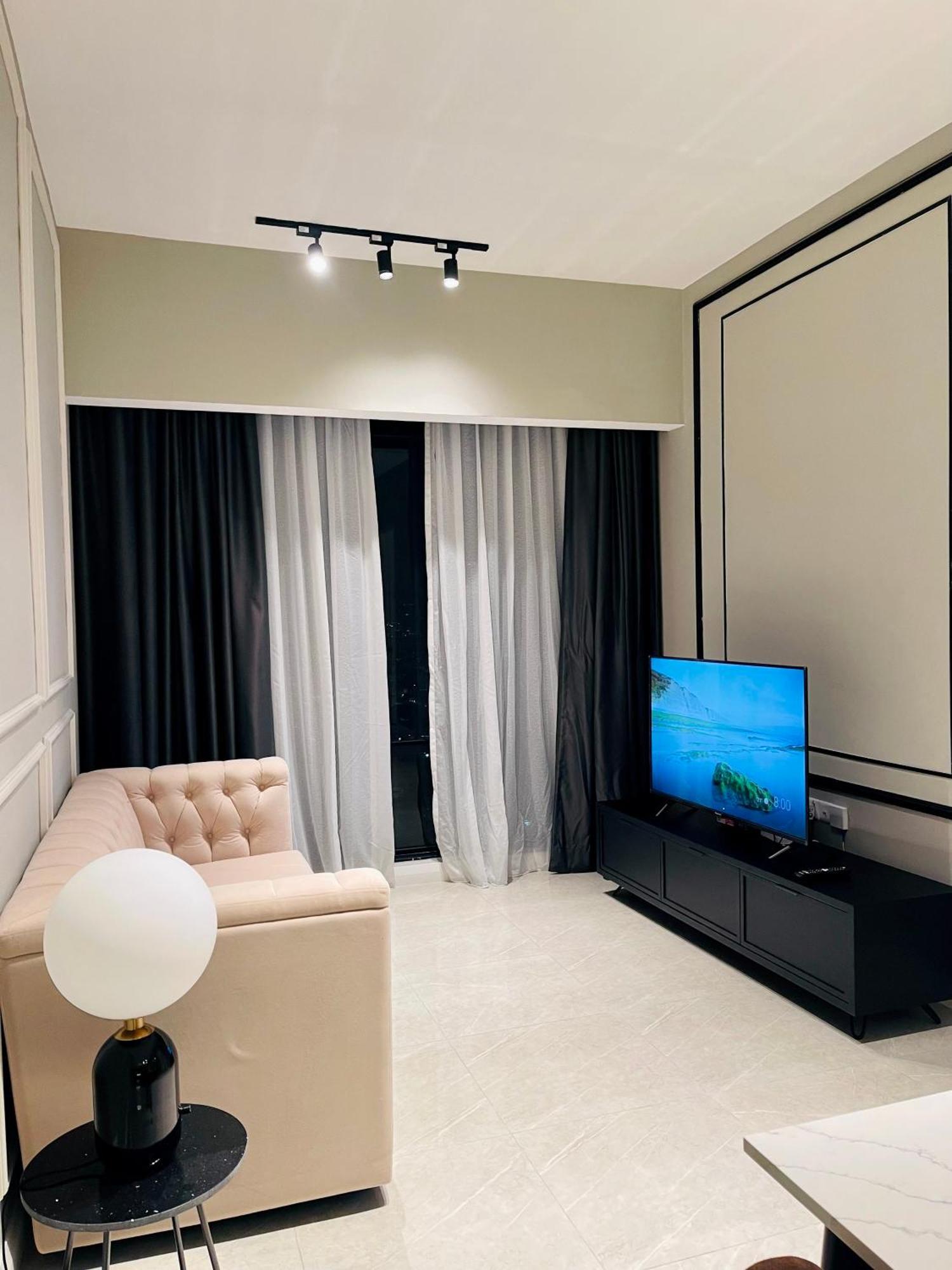 Crystal Suites At Axon Residence Near Pavilion 쿠알라룸푸르 외부 사진