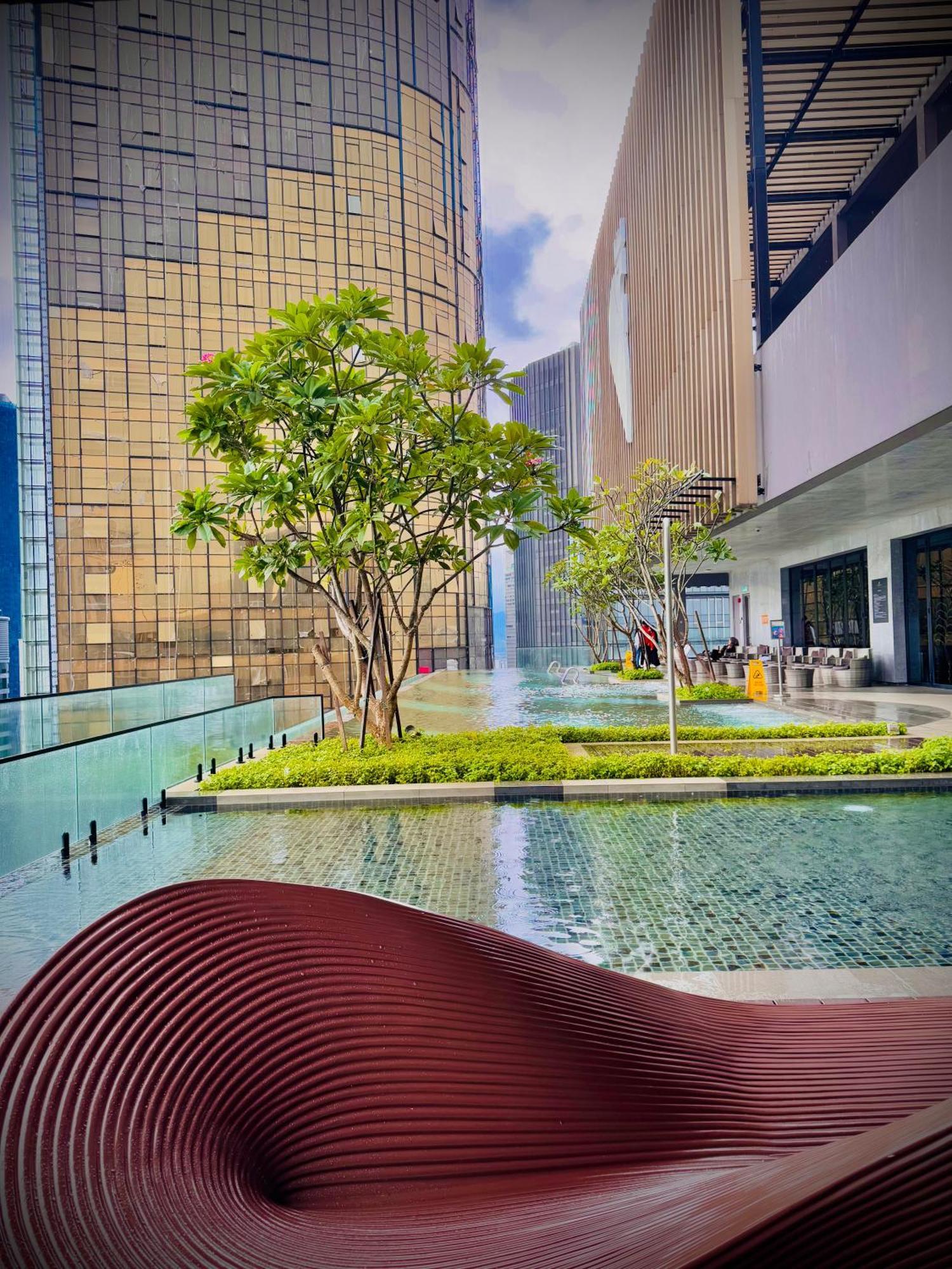 Crystal Suites At Axon Residence Near Pavilion 쿠알라룸푸르 외부 사진