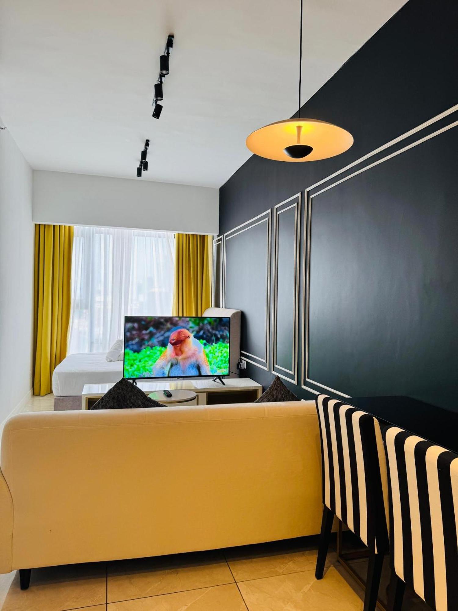 Crystal Suites At Axon Residence Near Pavilion 쿠알라룸푸르 외부 사진