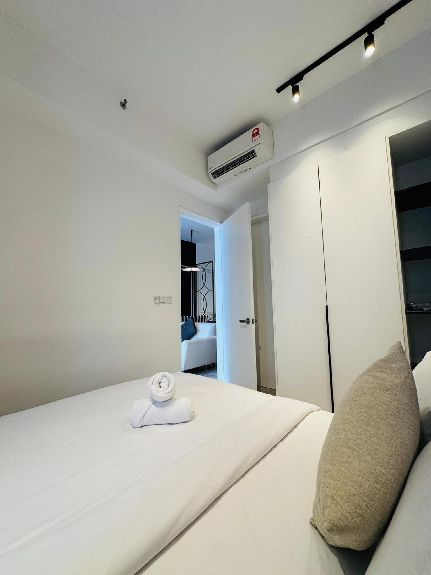Crystal Suites At Axon Residence Near Pavilion 쿠알라룸푸르 외부 사진